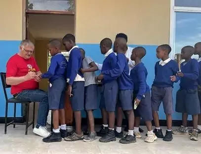 polio tanzanie rochas ecole